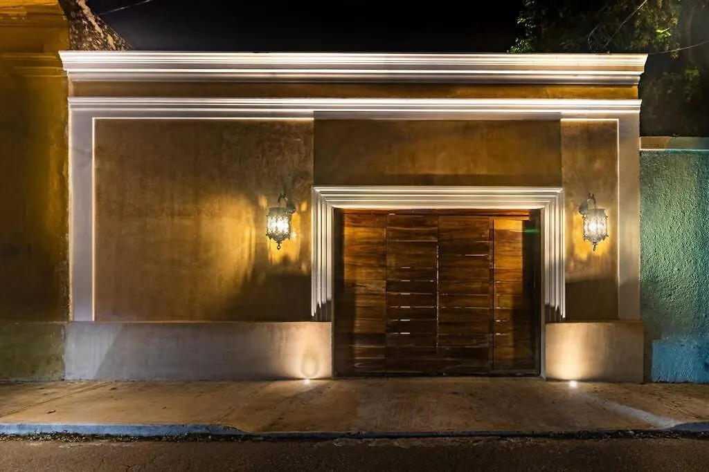 Holiday home Casa Clementina Luxe Rustic Haven 5 Star Location Villa Merida