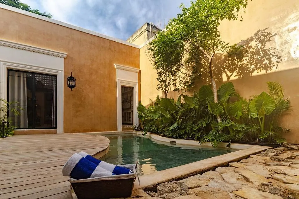 Holiday home Casa Clementina Luxe Rustic Haven 5 Star Location Villa Merida